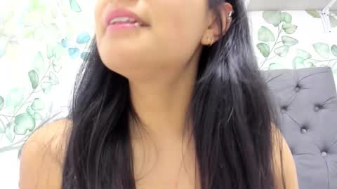 Atilana Diaz online show from 10/30/25, 05:35