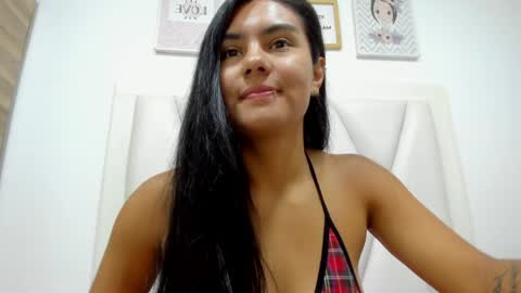 Atilana Diaz online show from 05/15/26, 04:14