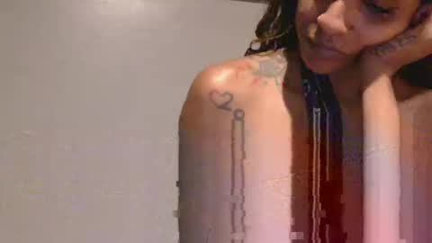 Snapshot of atirahcali chatting on 09/11/25, 07:58 AtirahCali online show from 09/11/25, 07:58