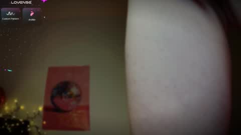 Snapshot of atlantisdreams chatting on 06/03/26, 10:04 Coral online show from 06/03/26, 10:04
