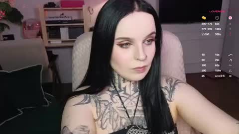 online every day between 10am-23pm online show from 06/15/26, 06:04
