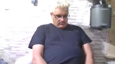 A online show from 01/31/25, 10:31