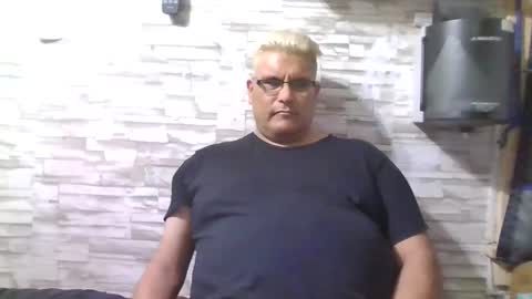 A online show from 02/03/25, 05:29