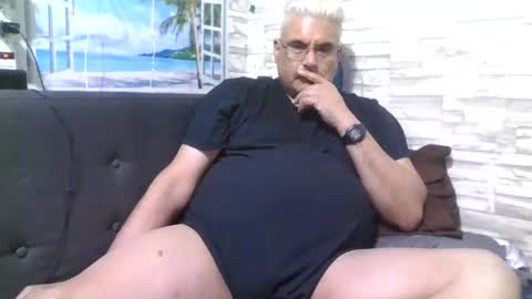 A online show from 11/15/25, 07:54