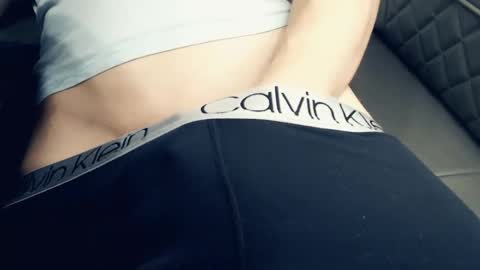 Snapshot of atxsb40 chatting on 04/16/26, 02:51 RateMyCock online show from 04/16/26, 02:51