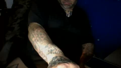 Snapshot of aubeldustan1 chatting on 05/24/26, 01:49 big yougie online show from 05/24/26, 01:49