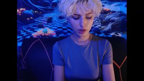 Snapshot of aubrey_rock chatting on 12/11/24, 11:19 Aubrey online show from 12/11/24, 11:19