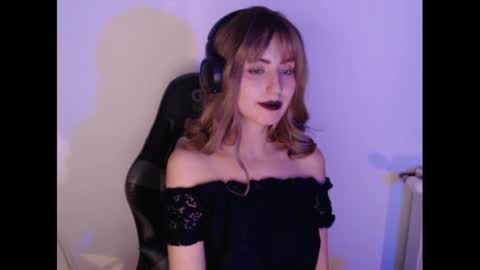 Snapshot of aubrey_rock chatting on 12/27/24, 01:43 Aubrey online show from 12/27/24, 01:43