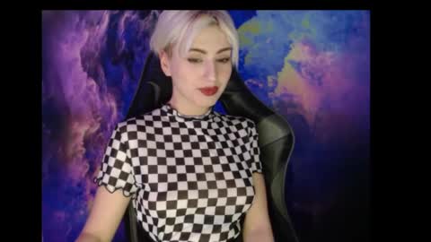 Aubrey online show from 02/12/25, 12:16