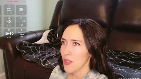 Snapshot of audradeer chatting on 11/15/25, 04:36 audradeer online show from 11/15/25, 04:36