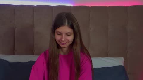 Audrey online show from 10/19/25, 06:25