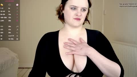 Audrey Jacq online show from 02/03/26, 04:12