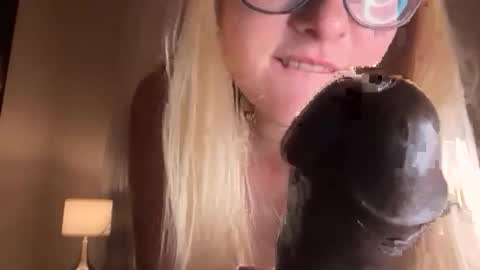 AudreyAlien online show from 03/19/26, 05:11