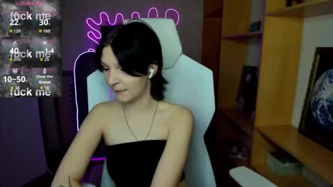 Audrey online show from 11/02/25, 11:12