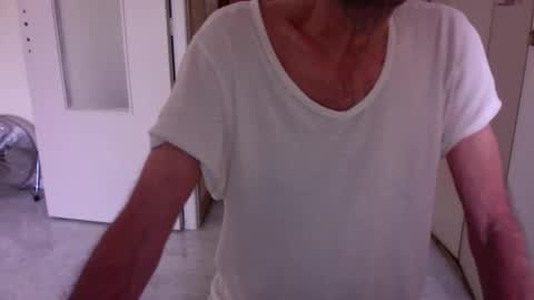 auguste688483 online show from 04/02/26, 08:23