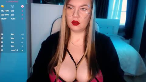 Snapshot of aura_boobs chatting on 01/14/26, 06:52 Aura FOLLOW ME online show from 01/14/26, 06:52