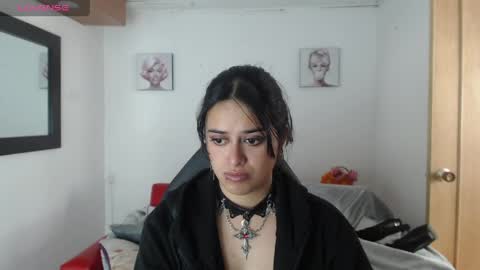 aura_cute_ online show from 04/19/26, 03:22