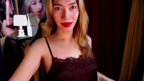 Miss awra online show from 12/04/24, 07:28