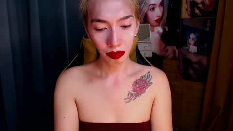 Miss awra online show from 02/23/25, 07:44