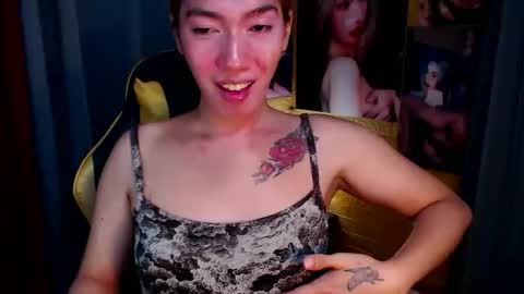 Miss awra online show from 11/04/25, 03:16