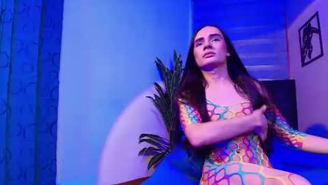 auralis_lux online show from 06/13/26, 12:03