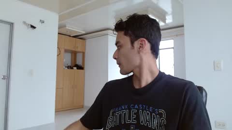 Snapshot of aureliv1 chatting on 03/11/25, 08:42 Aureliano online show from 03/11/25, 08:42