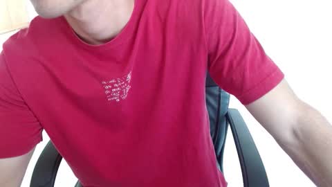 Snapshot of aureliv1 chatting on 09/14/25, 08:30 Aureliano online show from 09/14/25, 08:30