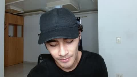 Aureliano online show from 04/15/26, 10:32