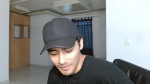 Snapshot of aureliv1 chatting on 05/29/26, 10:41 Aureliano online show from 05/29/26, 10:41