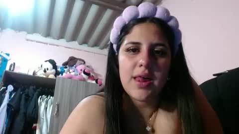 auroa_0785 online show from 05/25/26, 01:50