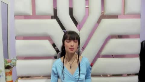 aurora online show from 01/24/25, 10:51