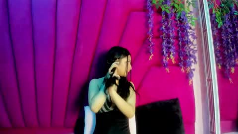 aurora online show from 10/15/25, 06:41