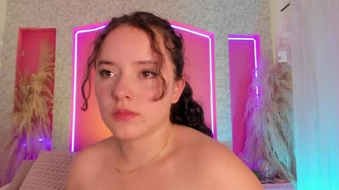 Snapshot of aurora_aaa chatting on 01/14/25, 07:32 Aurora online show from 01/14/25, 07:32