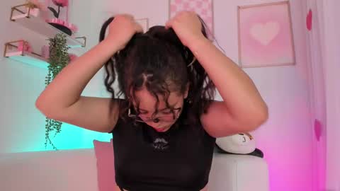 Snapshot of aurora_aaa chatting on 03/01/25, 08:42 Aurora online show from 03/01/25, 08:42