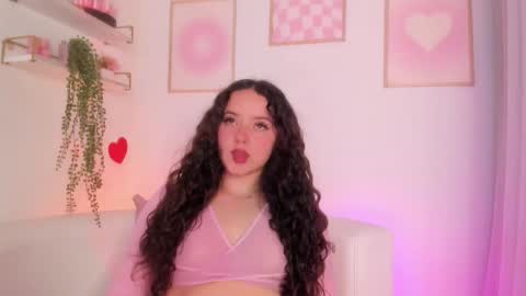 Snapshot of aurora_aaa chatting on 10/07/25, 11:02 Aurora online show from 10/07/25, 11:02