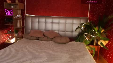 Aurora online show from 02/27/25, 03:15