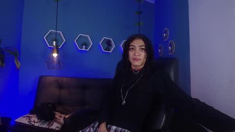 Snapshot of aurora_ath chatting on 12/18/25, 03:01 Aurora ath online show from 12/18/25, 03:01