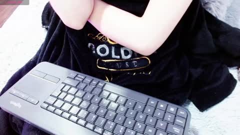 Aurora online show from 12/31/24, 03:20