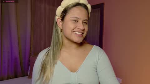 aurora_collins08 online show from 01/23/25, 02:39