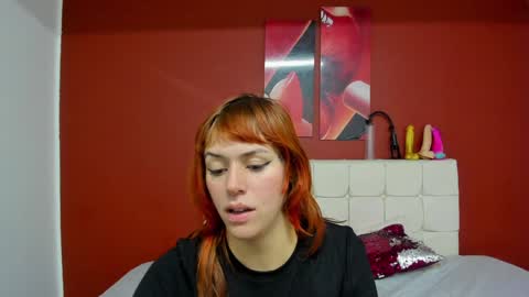 Snapshot of aurora_doll_ chatting on 12/23/24, 06:05 AURORA online show from 12/23/24, 06:05