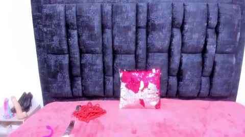 AURORA online show from 01/14/26, 01:39