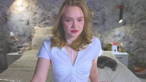 Kate online show from 04/01/26, 01:06