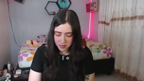 Aurora  online show from 02/10/25, 10:19