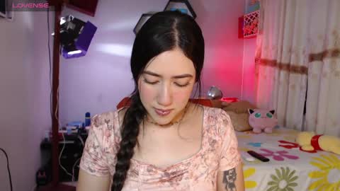 Aurora  online show from 04/11/26, 09:52