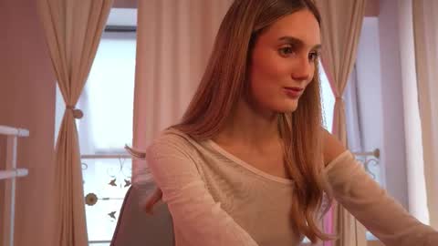 Aurora online show from 09/21/25, 06:48