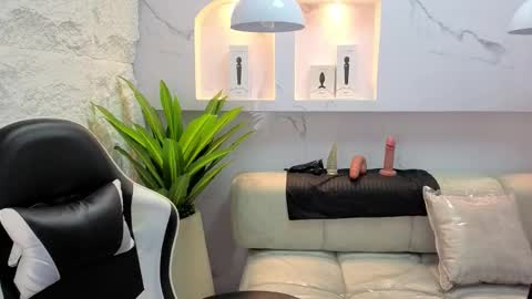 Snapshot of aurora_tp chatting on 02/03/26, 01:59 AURORA online show from 02/03/26, 01:59