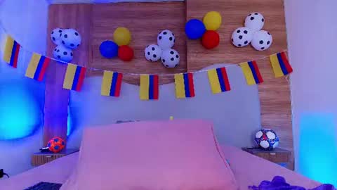 auroraa_miller online show from 06/30/26, 03:07