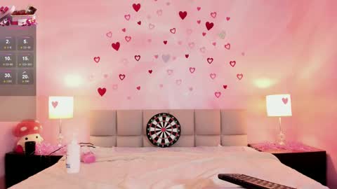 Aurora online show from 02/03/25, 10:43