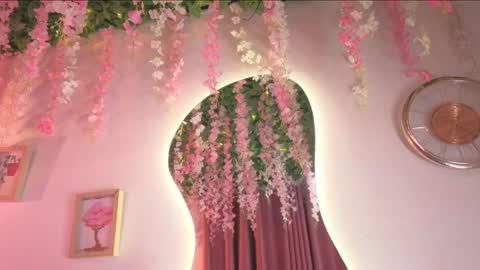 aurora online show from 01/13/26, 07:30