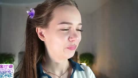 Snapshot of auroralowen chatting on 07/10/26, 06:50 Aurora online show from 07/10/26, 06:50